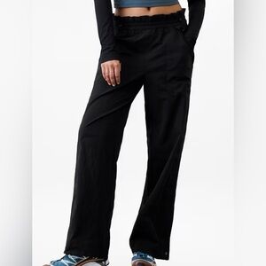 Athleta Trekkie High Rise Parachute Pant, Black, NWT, Size 8